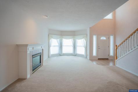 489 Zion Drive S Monmouth OR 97361