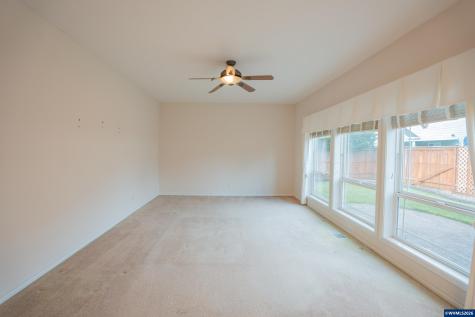489 Zion Drive S Monmouth OR 97361