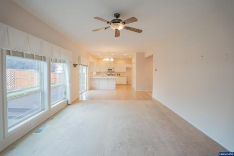 489 Zion Drive S Monmouth OR 97361