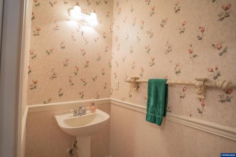 489 Zion Drive S Monmouth OR 97361