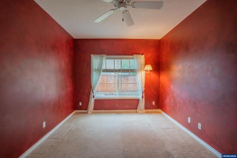 489 Zion Drive S Monmouth OR 97361