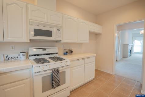 489 Zion Drive S Monmouth OR 97361