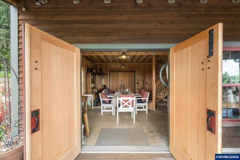 4725 Eola Drive NW Salem OR 97304