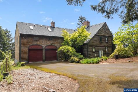 4725 Eola Drive NW Salem OR 97304