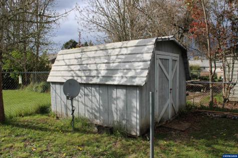 1713 Winchester Street NW Salem OR 97304