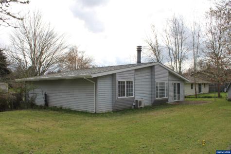 1713 Winchester Street NW Salem OR 97304