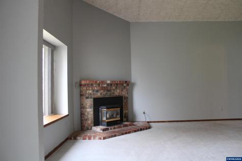1713 Winchester Street NW Salem OR 97304