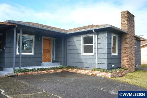 1298 Filbert Street Lebanon OR 97355