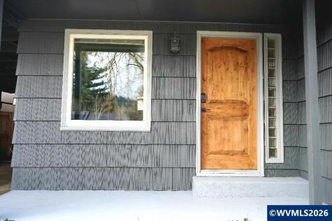 1298 Filbert Street Lebanon OR 97355