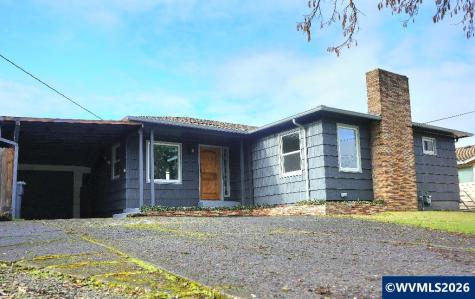 1298 Filbert Street Lebanon OR 97355