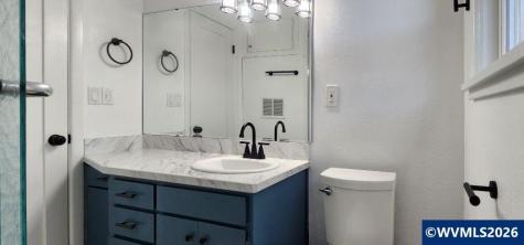 1298 Filbert Street Lebanon OR 97355