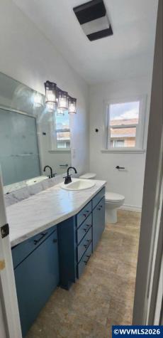 1298 Filbert Street Lebanon OR 97355
