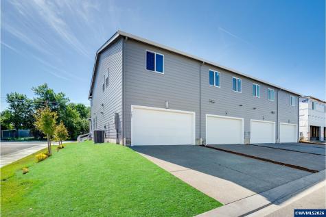 2274 Sawtelle Court Woodburn OR 97071
