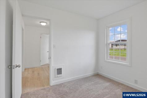 704 16th Avenue SW Albany OR 97321