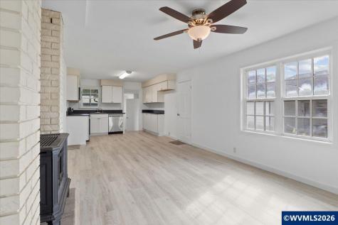704 16th Avenue SW Albany OR 97321
