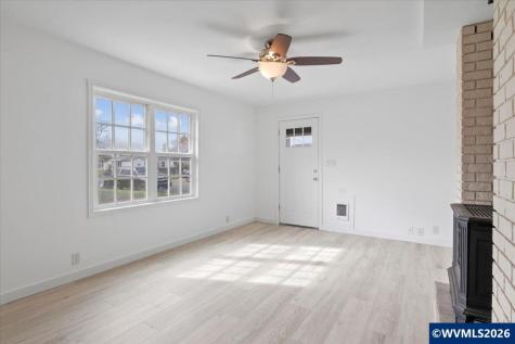 704 16th Avenue SW Albany OR 97321
