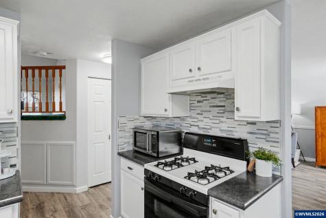 2835 Bridlewood Lp SE Albany OR 97322