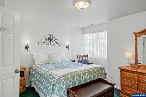 2835 Bridlewood Lp SE Albany OR 97322