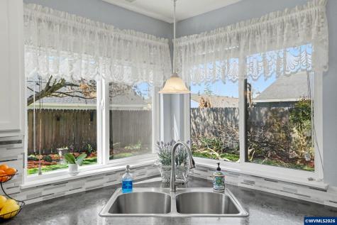 2835 Bridlewood Lp SE Albany OR 97322