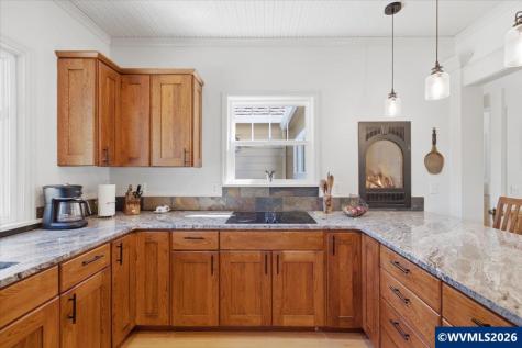 11255 Kroenig Road Amity OR 97101
