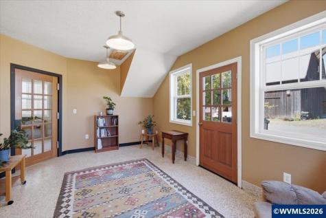 11255 Kroenig Road Amity OR 97101