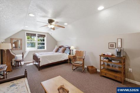 11255 Kroenig Road Amity OR 97101