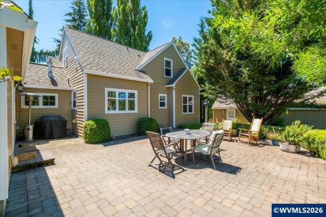 11255 Kroenig Road Amity OR 97101