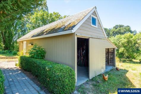 11255 Kroenig Road Amity OR 97101