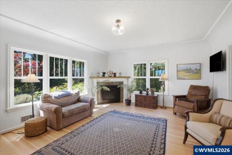 11255 Kroenig Road Amity OR 97101