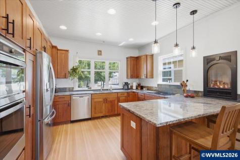 11255 Kroenig Road Amity OR 97101