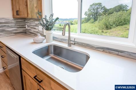 2775 NW Huckleberry Drive Corvallis OR 97330
