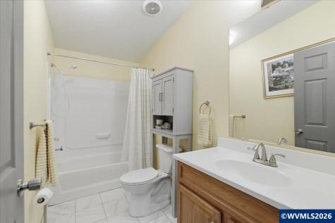 39096 Shelburn Drive Scio OR 97374
