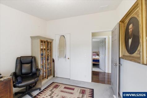 39096 Shelburn Drive Scio OR 97374