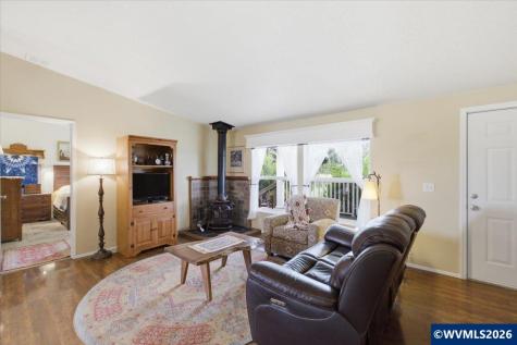 39096 Shelburn Drive Scio OR 97374