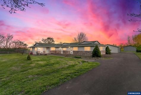 10418 Champoeg Road NE Aurora OR 97002