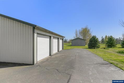 10418 Champoeg Road NE Aurora OR 97002