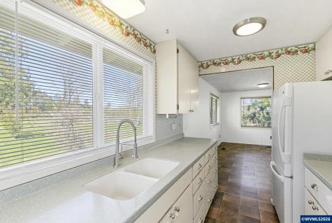 10418 Champoeg Road NE Aurora OR 97002