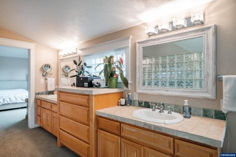7873 Parker Lane SE Turner OR 97392