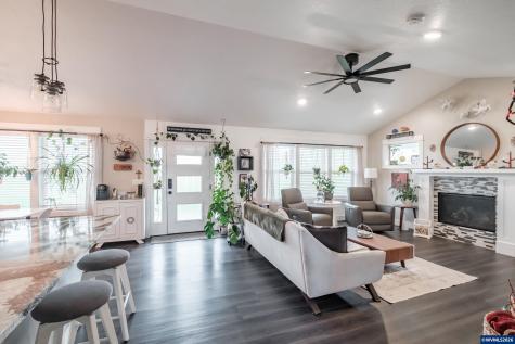 7873 Parker Lane SE Turner OR 97392