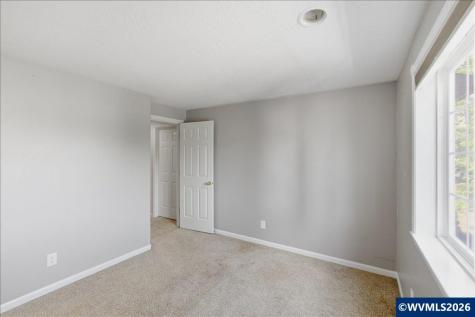 2696 Eastlake Drive SE Salem OR 97306