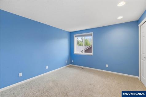 2696 Eastlake Drive SE Salem OR 97306