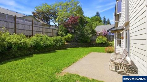 2696 Eastlake Drive SE Salem OR 97306