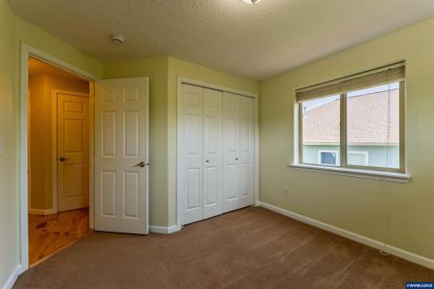 2190 NW Cluster Oak Avenue Albany OR 97321
