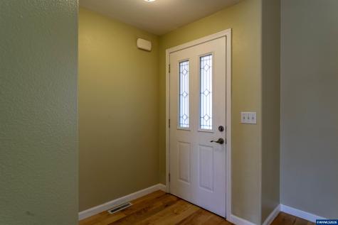 2190 NW Cluster Oak Avenue Albany OR 97321