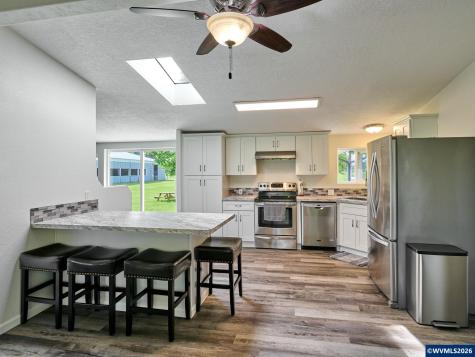 12175 W Stayton Road Aumsville OR 97325
