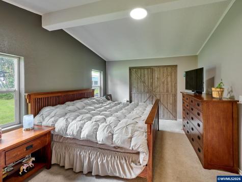 12175 W Stayton Road Aumsville OR 97325