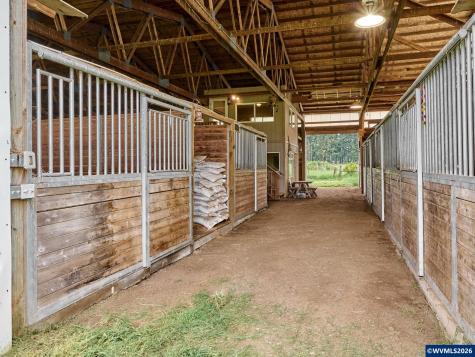 12175 W Stayton Road Aumsville OR 97325