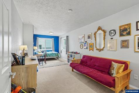 151 Breyonna Way Silverton OR 97381