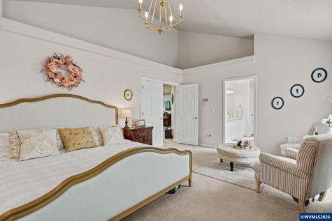 151 Breyonna Way Silverton OR 97381