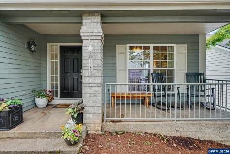151 Breyonna Way Silverton OR 97381